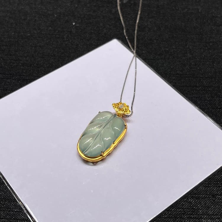 冰晴翡翠树叶 - 3