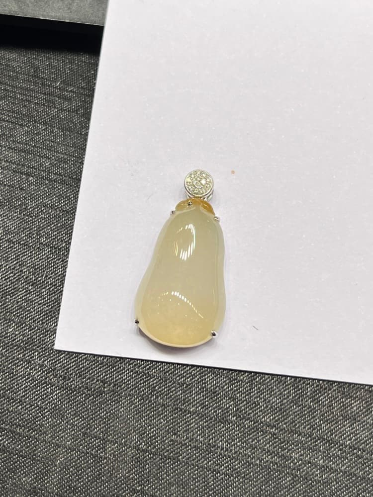 18k金镶嵌戒指黄翡巧色福瓜 - 详情图 2